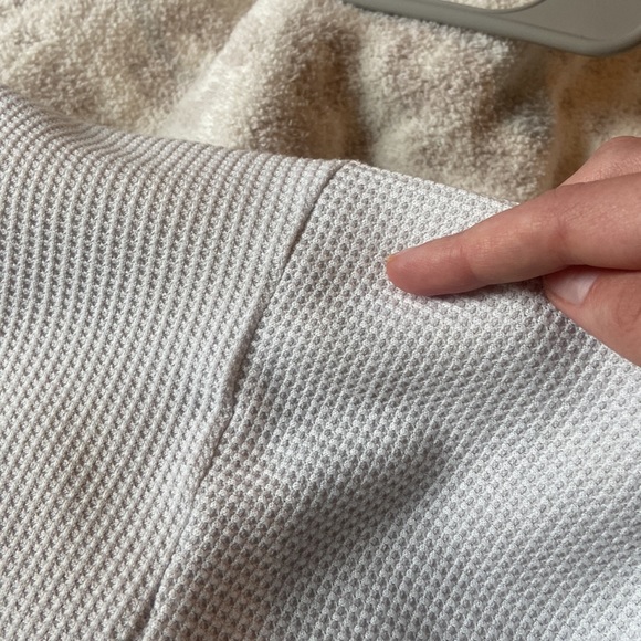 Princess Polly Long Sleeve Tee - Picture 9 of 12